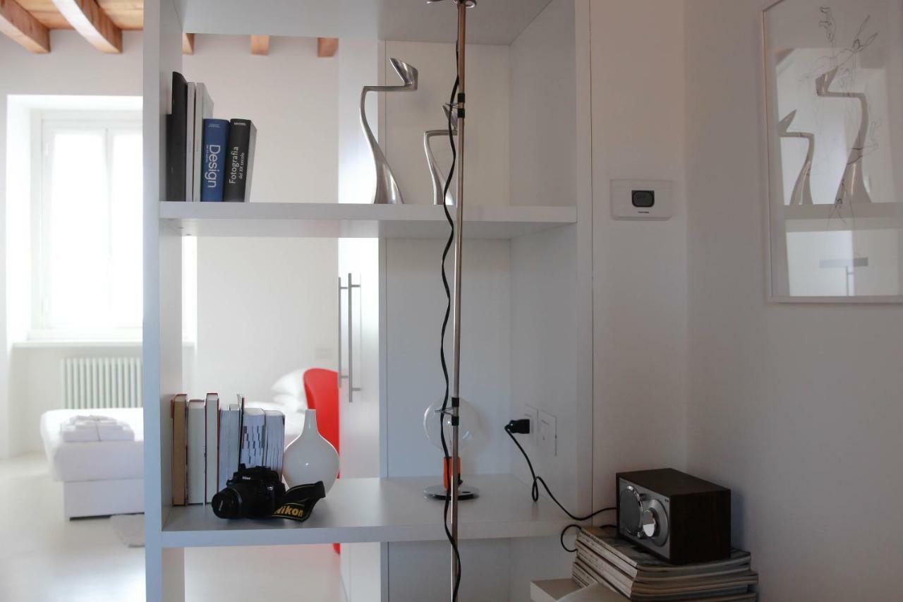 Design apartment Porta Venezia Milaan Buitenkant foto